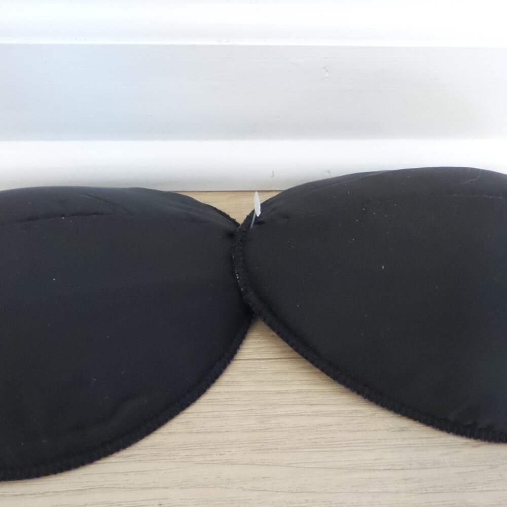 Velcro (clip on) Shoulder pads